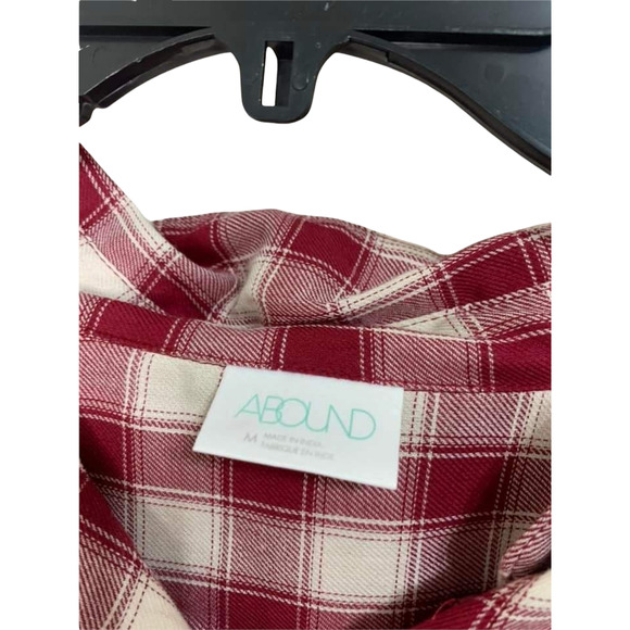 Abound Red Tibetan Dobby Plaid Top Size‎ Medium NEW - Picture 2 of 4
